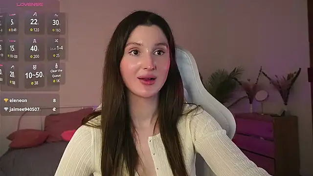 Snapshot of tender_babyy chatting on 03-09-25, 02:54 tender babyy online show from 03-09-25, 02:54