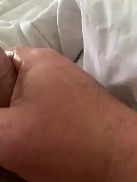 Snapshot of NaughtyJonnyB chatting on 01-28-25, 02:21 NaughtyJonnyB online show from 01-28-25, 02:21