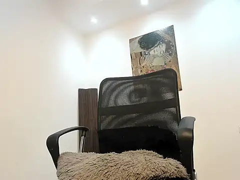 Dirtyboyhot online show from 04-14-26, 03:11