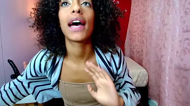 Zia Green online show from 02-25-25, 12:05