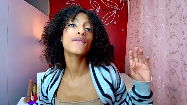 Zia Green online show from 02-24-25, 03:31