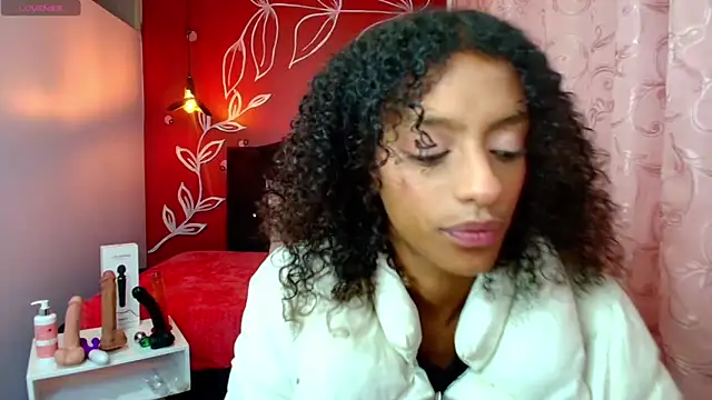 Zia Green online show from 03-18-25, 12:06