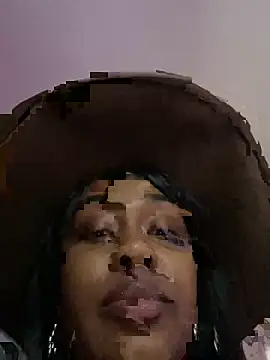 ebonycatlisaaaalime online show from 10-04-25, 09:11