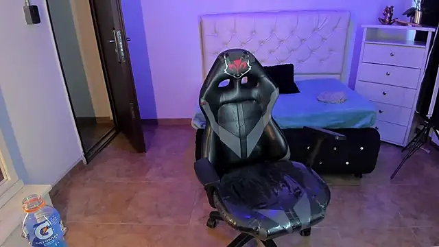 Amy Kiitty  online show from 09-14-25, 12:38