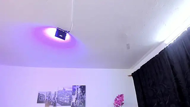 Amy Kiitty  online show from 10-30-25, 12:36