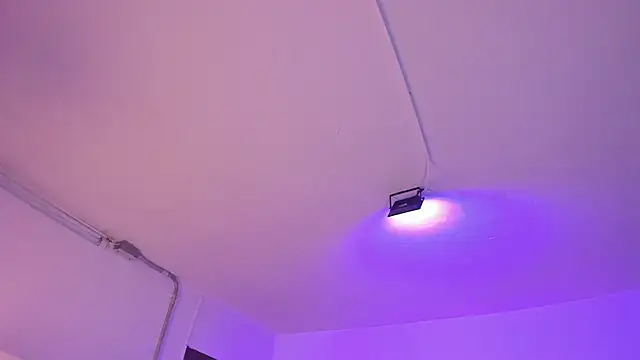 Amy Kiitty  online show from 11-29-25, 01:33