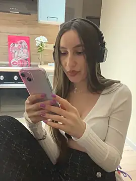 viviandaimond1 online show from 03-01-25, 03:49