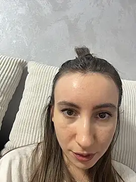 viviandaimond1 online show from 11-30-25, 09:37