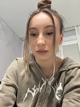 viviandaimond1 online show from 04-17-26, 05:05