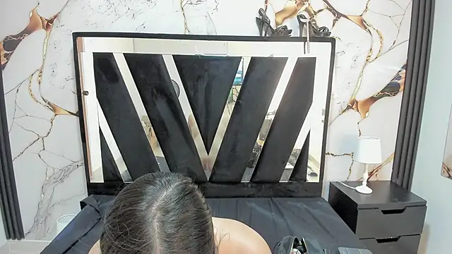 Snapshot of KarinaSimonz chatting on 10-05-25, 01:46 KarinaSimonz online show from 10-05-25, 01:46