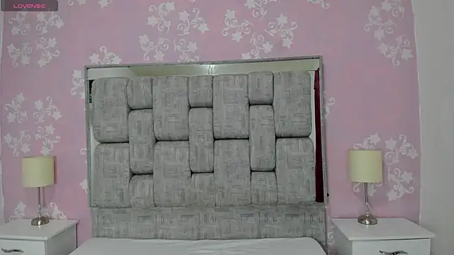 Snapshot of KarinaSimonz chatting on 03-05-25, 07:38 KarinaSimonz online show from 03-05-25, 07:38