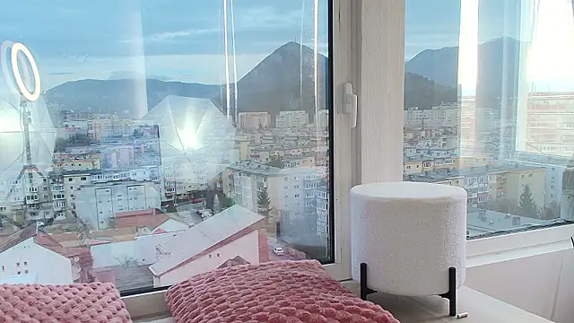 Lorennameliyy online show from 02-10-26, 07:18