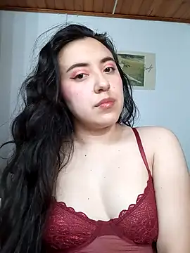 Emi chik online show from 12-05-25, 10:47