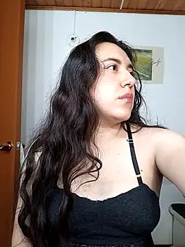 Emi chik online show from 02-05-26, 11:28