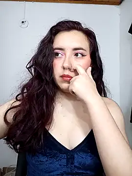 Emi chik online show from 01-10-25, 10:17
