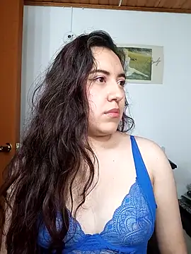 Emi chik online show from 10-25-25, 11:09