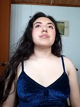 Emi chik online show from 01-07-26, 11:04