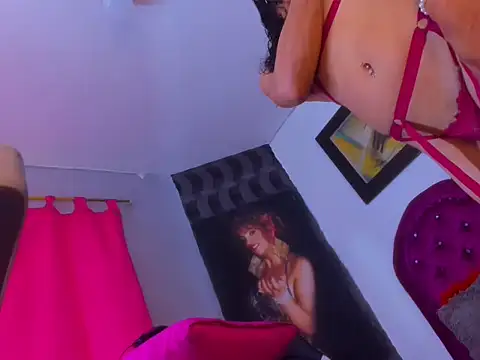 Eyleen Santos online show from 11-25-25, 07:36