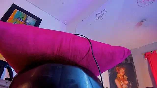 Eyleen Santos online show from 07-10-26, 08:09