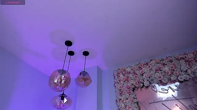 KatieNolan 1 online show from 03-18-26, 06:53