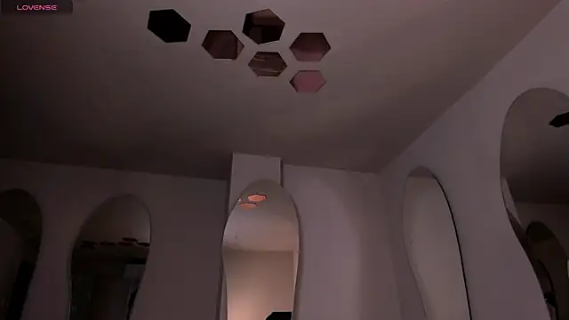 KatieNolan 1 online show from 03-24-26, 07:03