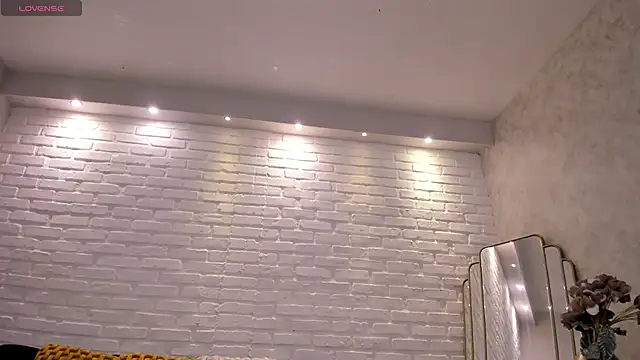 KatieNolan 1 online show from 11-29-25, 07:36