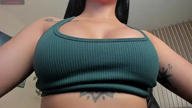 KatieNolan 1 online show from 03-04-26, 07:21