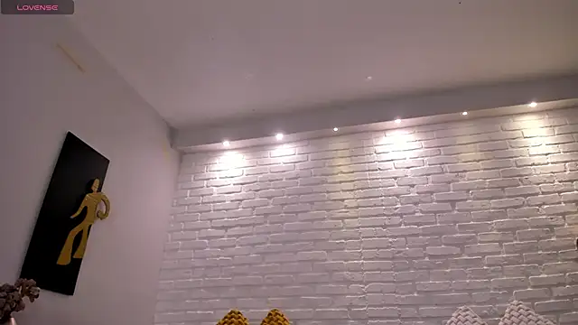 KatieNolan 1 online show from 12-16-25, 08:35