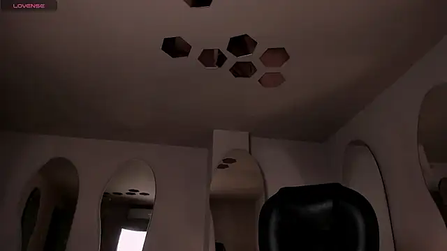 KatieNolan 1 online show from 04-07-26, 06:43