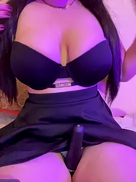 Cameelia online show from 11-05-25, 05:16