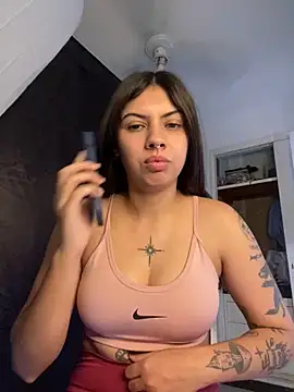 Argentiiniita online show from 12-01-25, 07:48