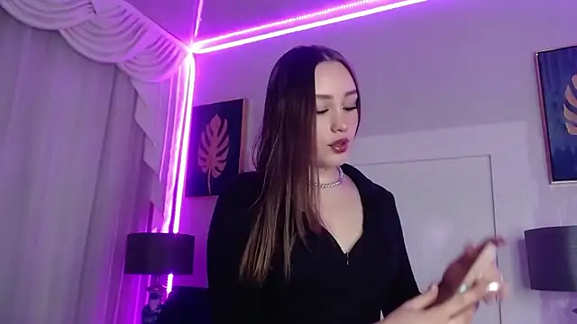 Ivyy Crystal online show from 03-10-25, 12:06