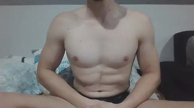 Snapshot of LoveEveryWet chatting on 02-19-25, 11:14 LoveEveryWet online show from 02-19-25, 11:14