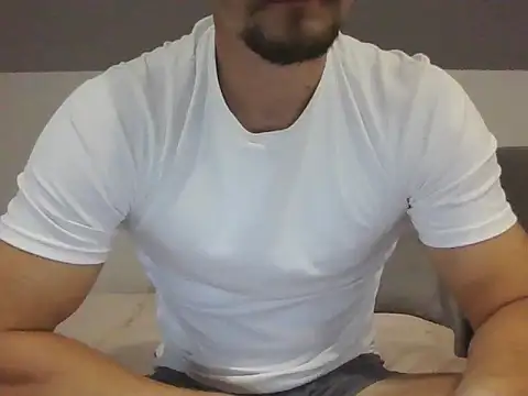 Snapshot of LoveEveryWet chatting on 10-07-25, 09:10 LoveEveryWet online show from 10-07-25, 09:10