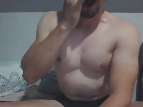 Snapshot of LoveEveryWet chatting on 09-29-25, 10:15 LoveEveryWet online show from 09-29-25, 10:15