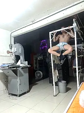 Snapshot of Antres25 chatting on 01-08-26, 03:23 Antres25 online show from 01-08-26, 03:23