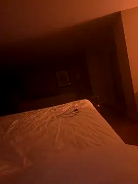 Snapshot of Youcunn chatting on 11-09-25, 06:39 Youcunn online show from 11-09-25, 06:39