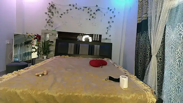 jenny-ki-bella online show from 03-27-26, 01:58