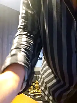 MariaRichi  online show from 11-02-25, 07:35