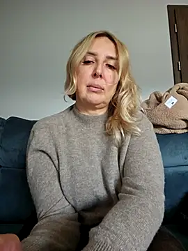 MariaRichi  online show from 11-27-25, 12:49