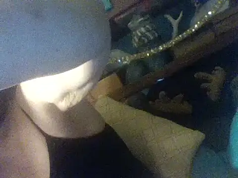 Snapshot of Fantasymaid80 chatting on 01-27-25, 06:30 Fantasymaid80 online show from 01-27-25, 06:30