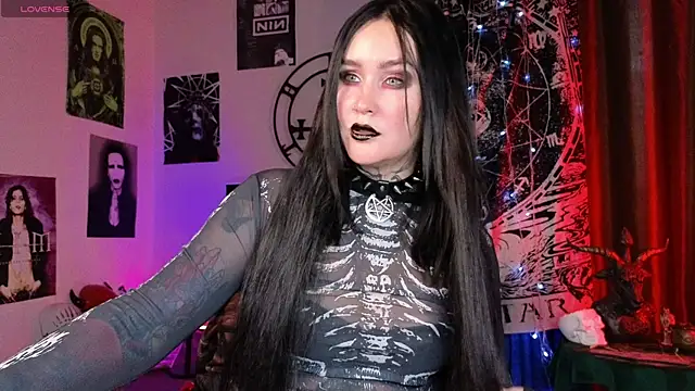 Snapshot of Emmybrightj_ chatting on 05-06-26, 01:31 Emmybrightj online show from 05-06-26, 01:31