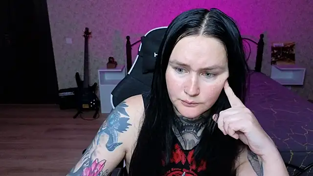 Snapshot of Emmybrightj_ chatting on 05-01-26, 04:34 Emmybrightj online show from 05-01-26, 04:34