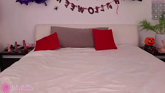 jolly bellle online show from 10-31-25, 01:13