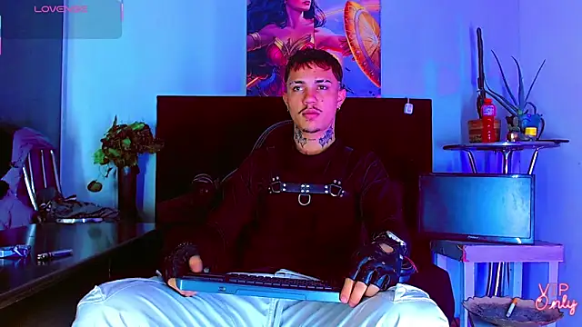 HannibalLester online show from 02-06-26, 04:41