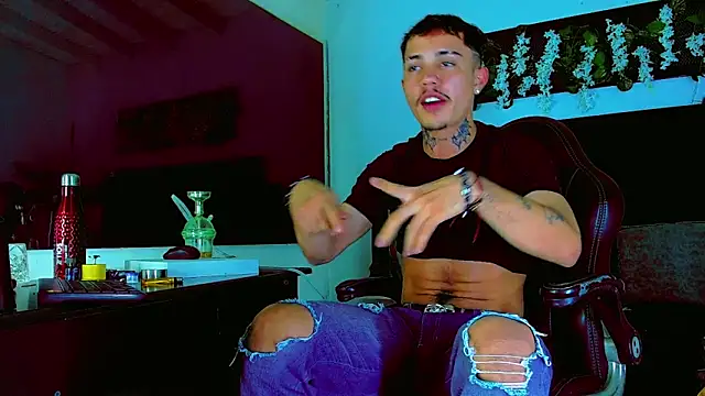 HannibalLester online show from 03-08-26, 05:27