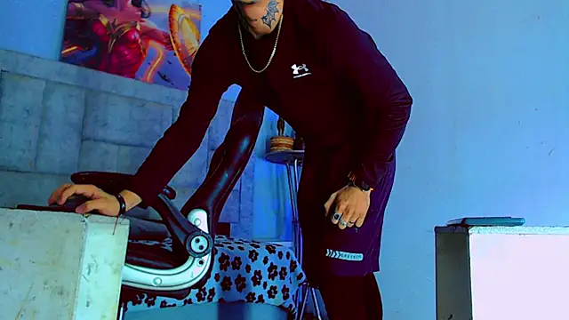 HannibalLester online show from 10-17-25, 01:24