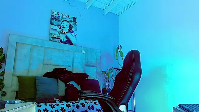 HannibalLester online show from 09-21-25, 04:28