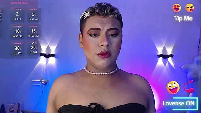 Emili Roux online show from 11-06-25, 12:42