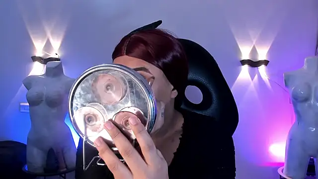 Emili Roux online show from 02-23-26, 12:50